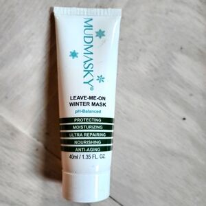 Mudmasky Leave-Me-On Winter Mask